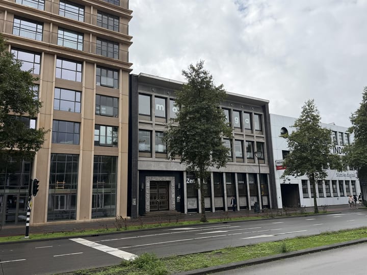 Spoorlaan 346, Tilburg