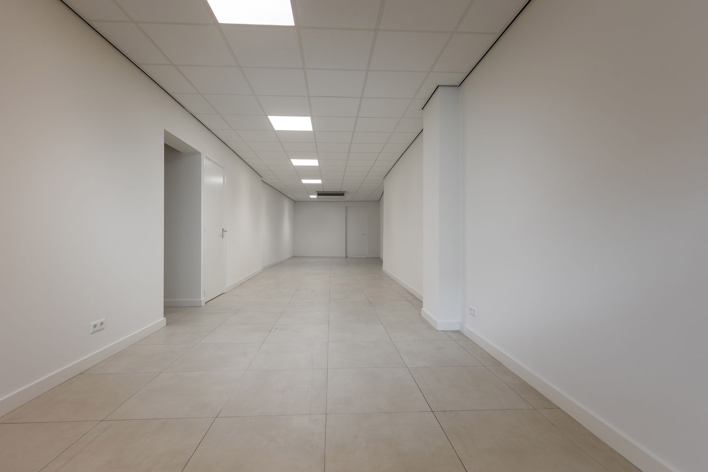 Bekijk foto 3 van Langstraat 30