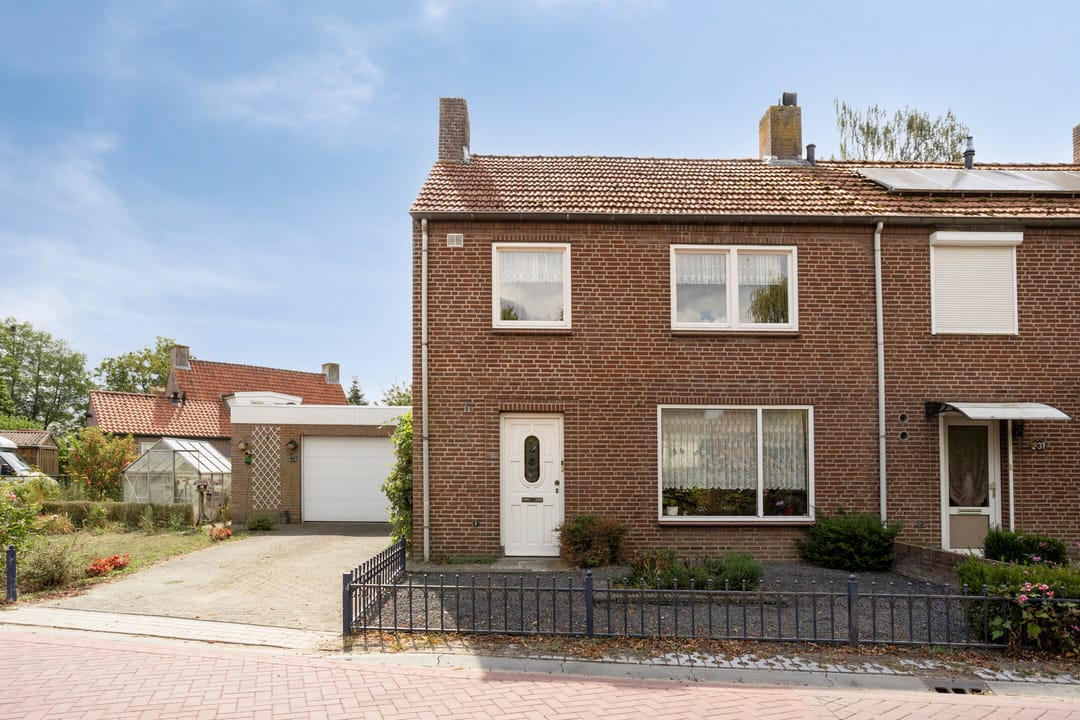 Photo 8 of Sint Cornelisstraat 35