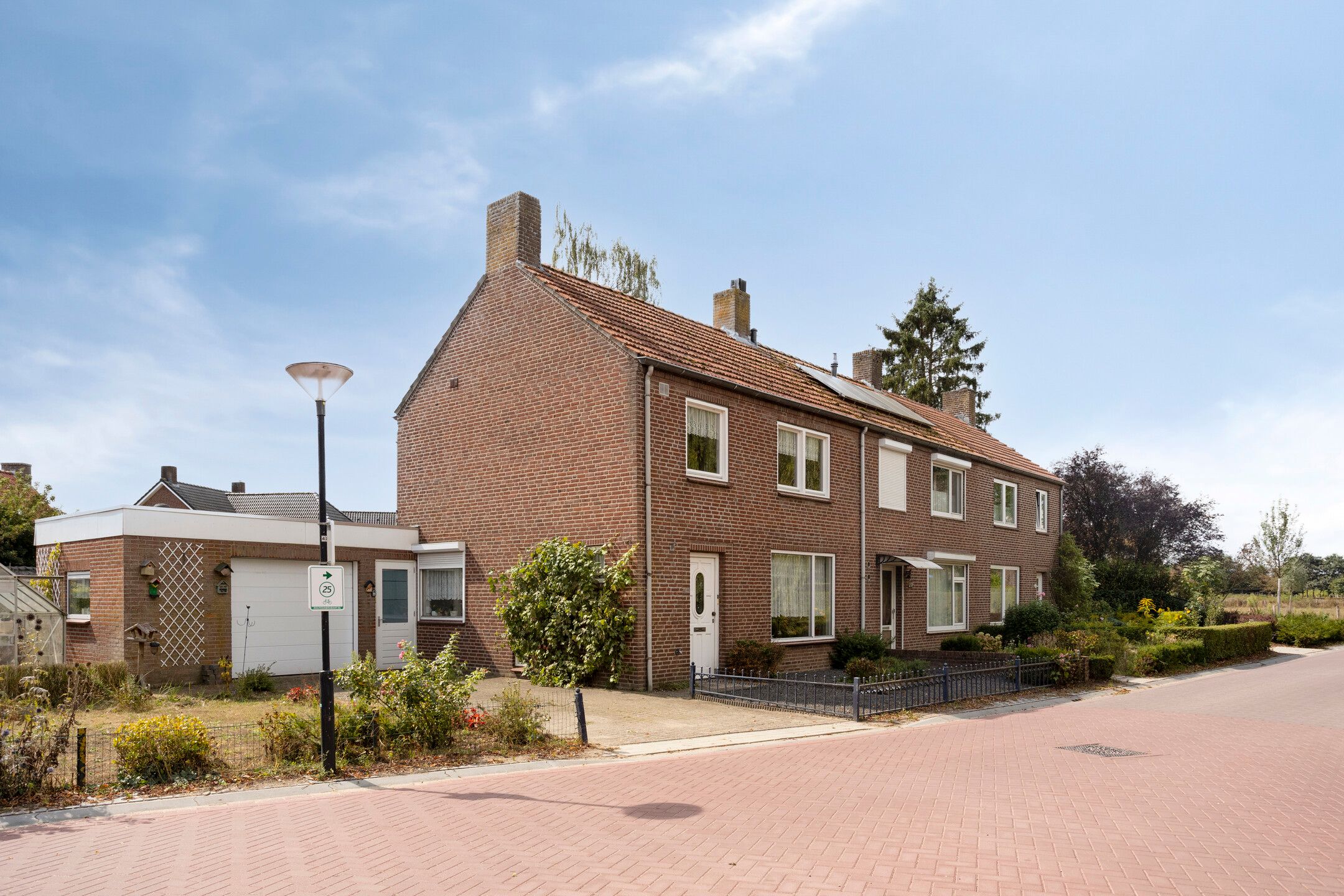 Photo 6 of Sint Cornelisstraat 35