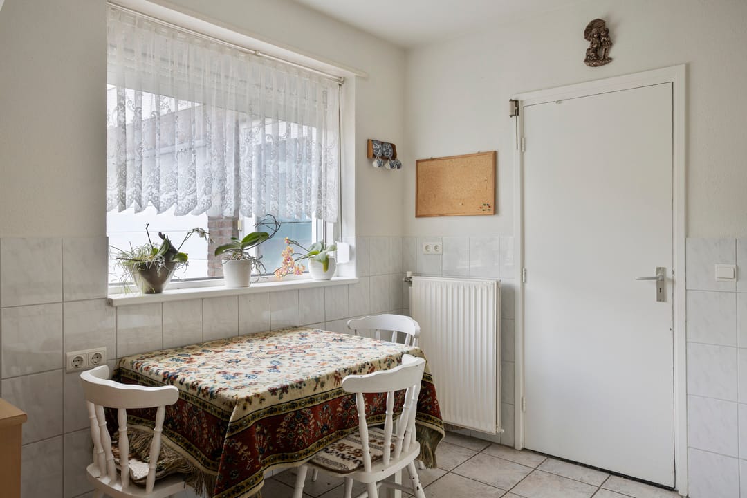 Photo 16 of Sint Cornelisstraat 35