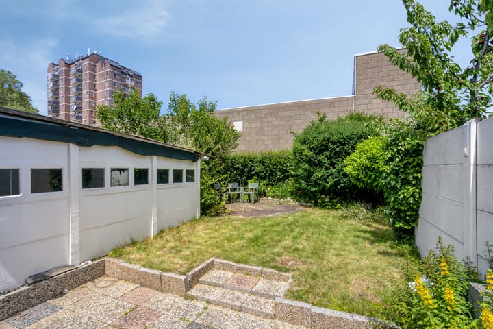 Hoekwoning te koop: Leeuwerikstraat 14, Geleen