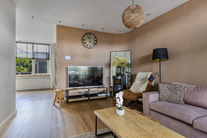 Tussenwoning te koop: Kruistraat 46, Wolvega