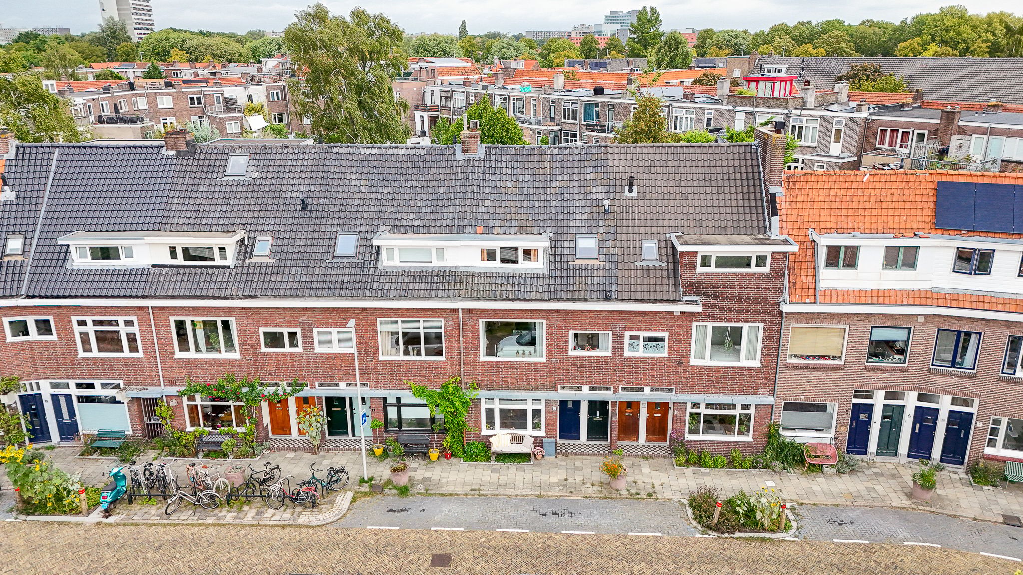 Photo 39 of Maria van Reedestraat 9