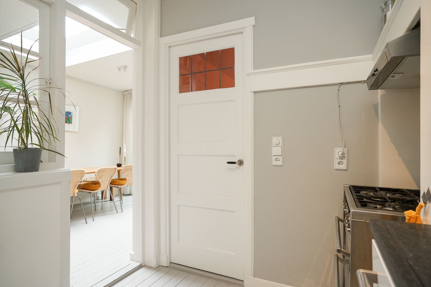 Photo 20 of Maria van Reedestraat 9