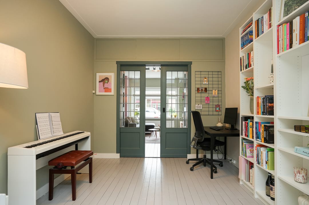 Photo 13 of Maria van Reedestraat 9