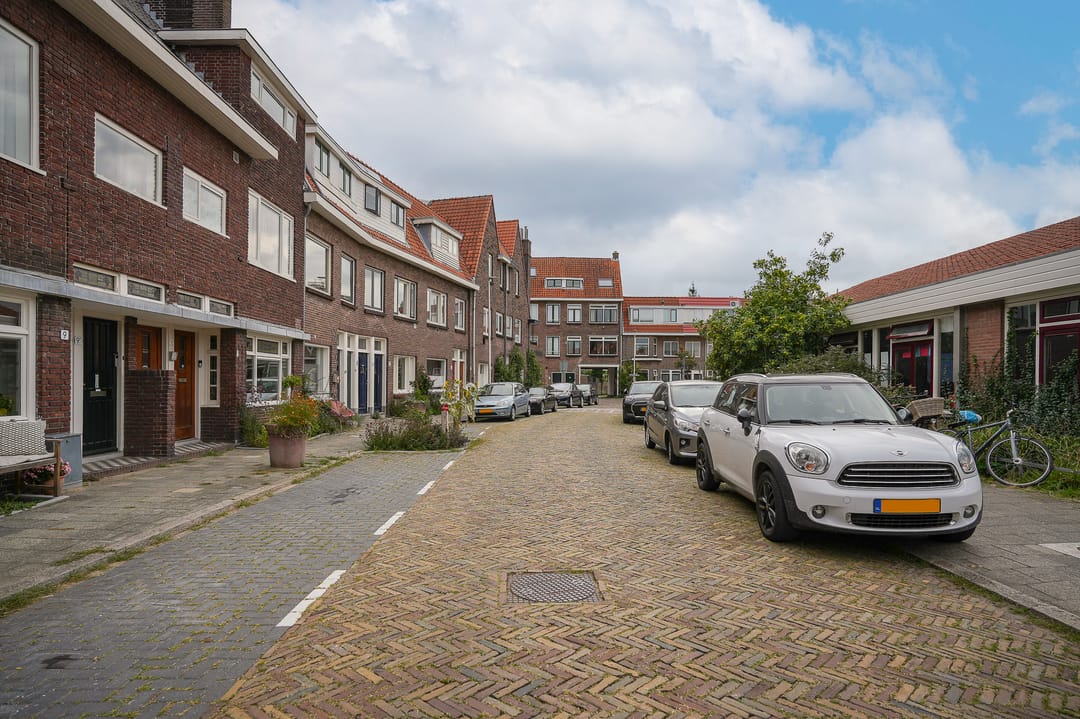 Photo 37 of Maria van Reedestraat 9