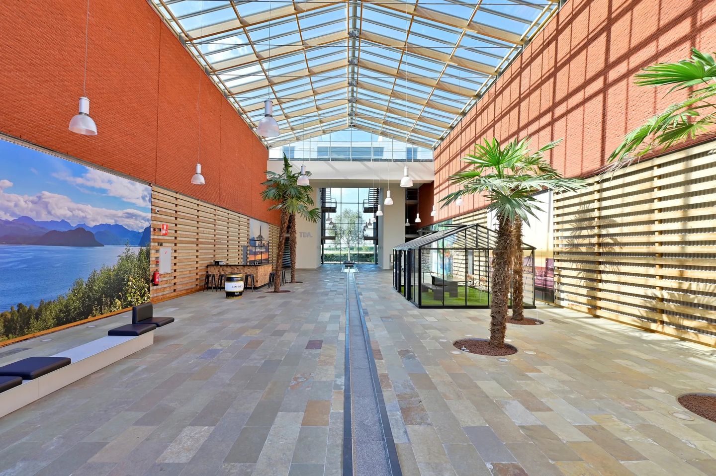 View photo 3 of Tokyostraat 27-33