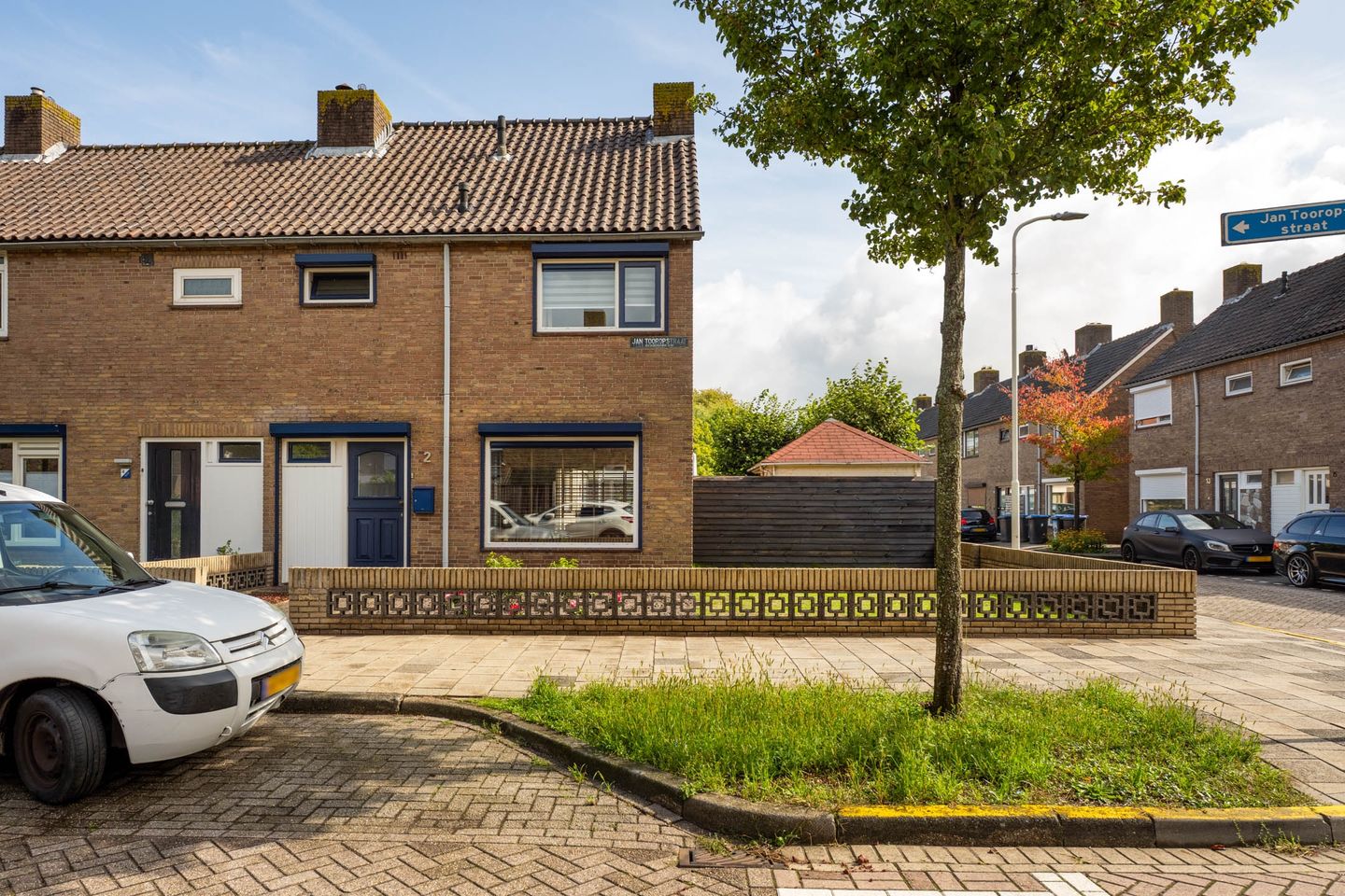 Photo 40 of Jan Tooropstraat 2