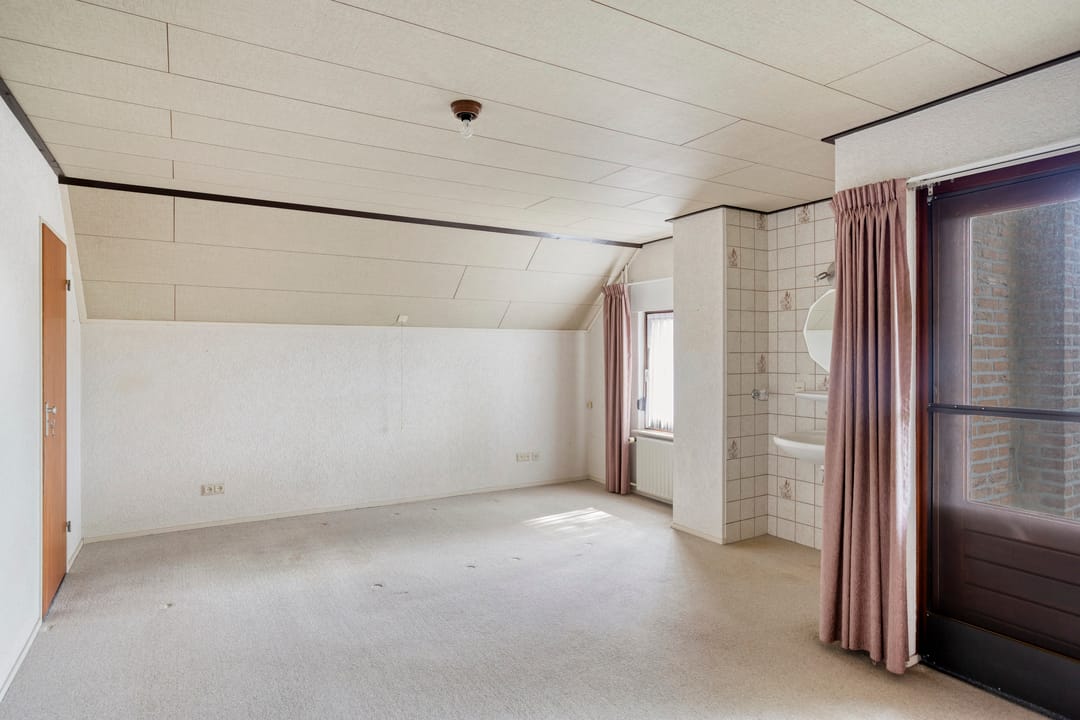 Photo 16 of Sint Hubertusstraat 22