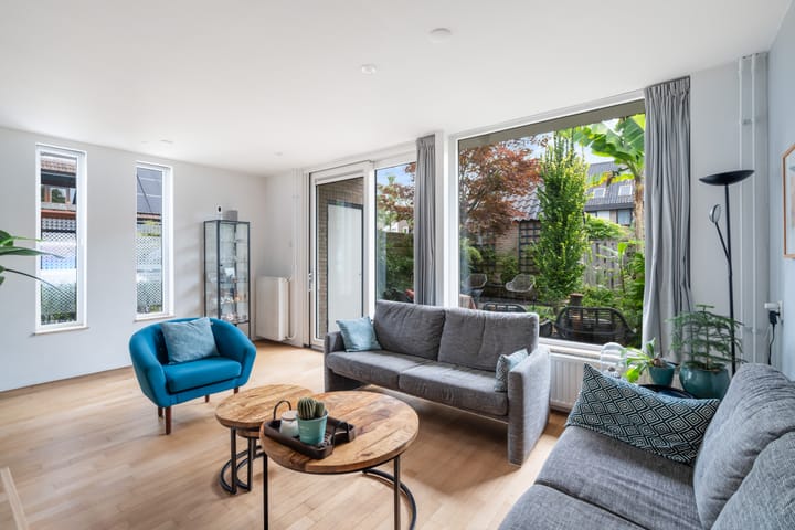 Hoekwoning te koop: Bergse Maas 5, Pijnacker