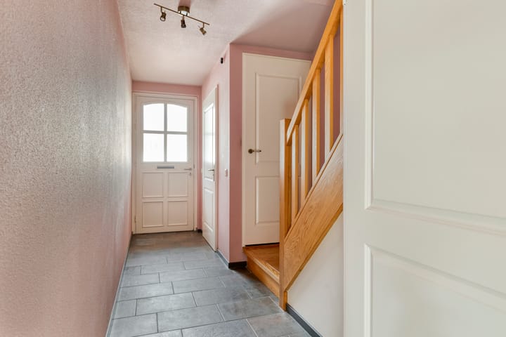 Twee-onder-één-kap te koop: Karel Appelstraat 30, Kessel