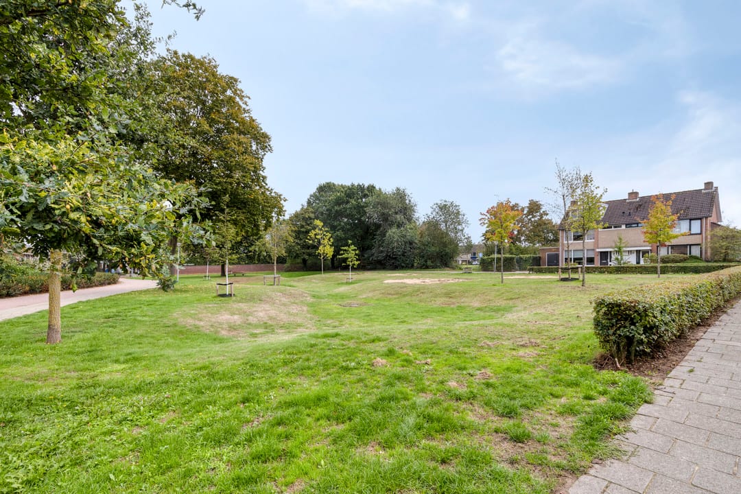 Foto 46 van de Sering 2-A