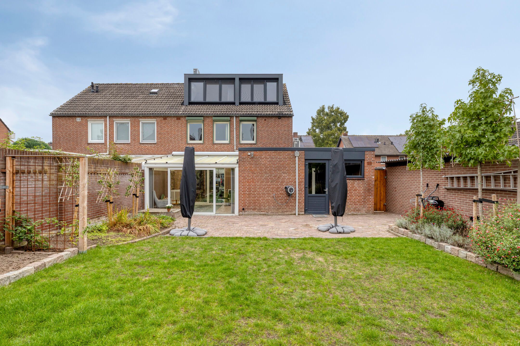 Foto 45 van de Sering 2-A