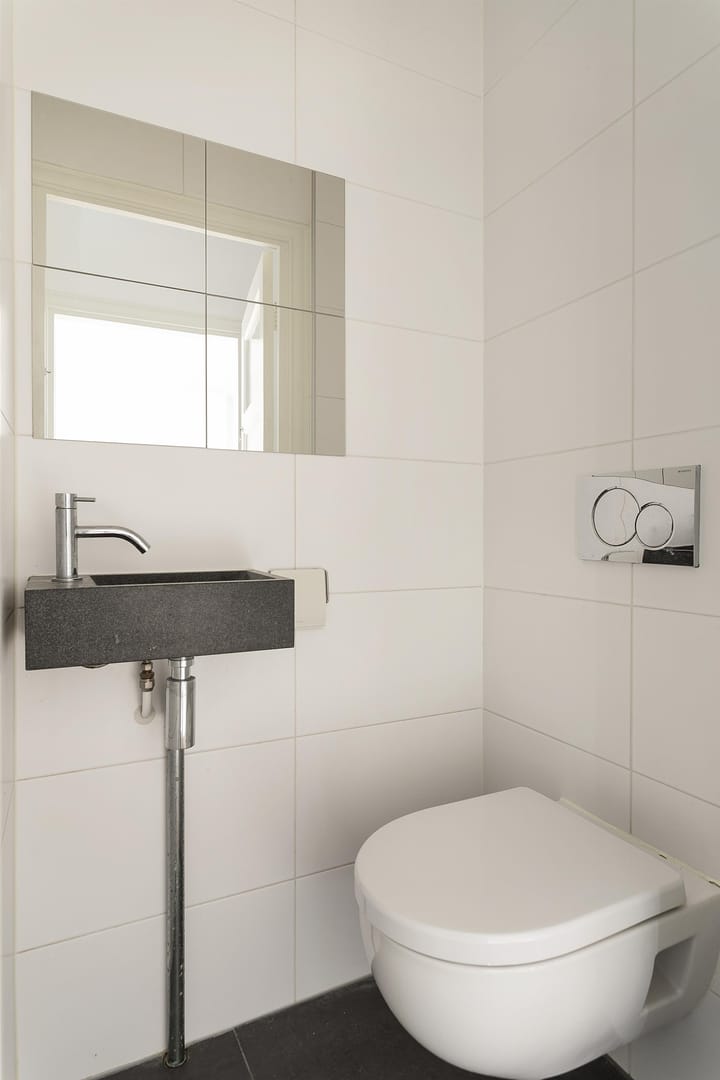 Tussenwoning te huur: Middenweg 122, Haarlem