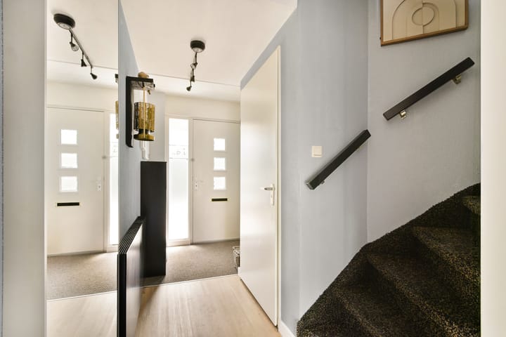 Tussenwoning te koop: Forum 67, Poortugaal