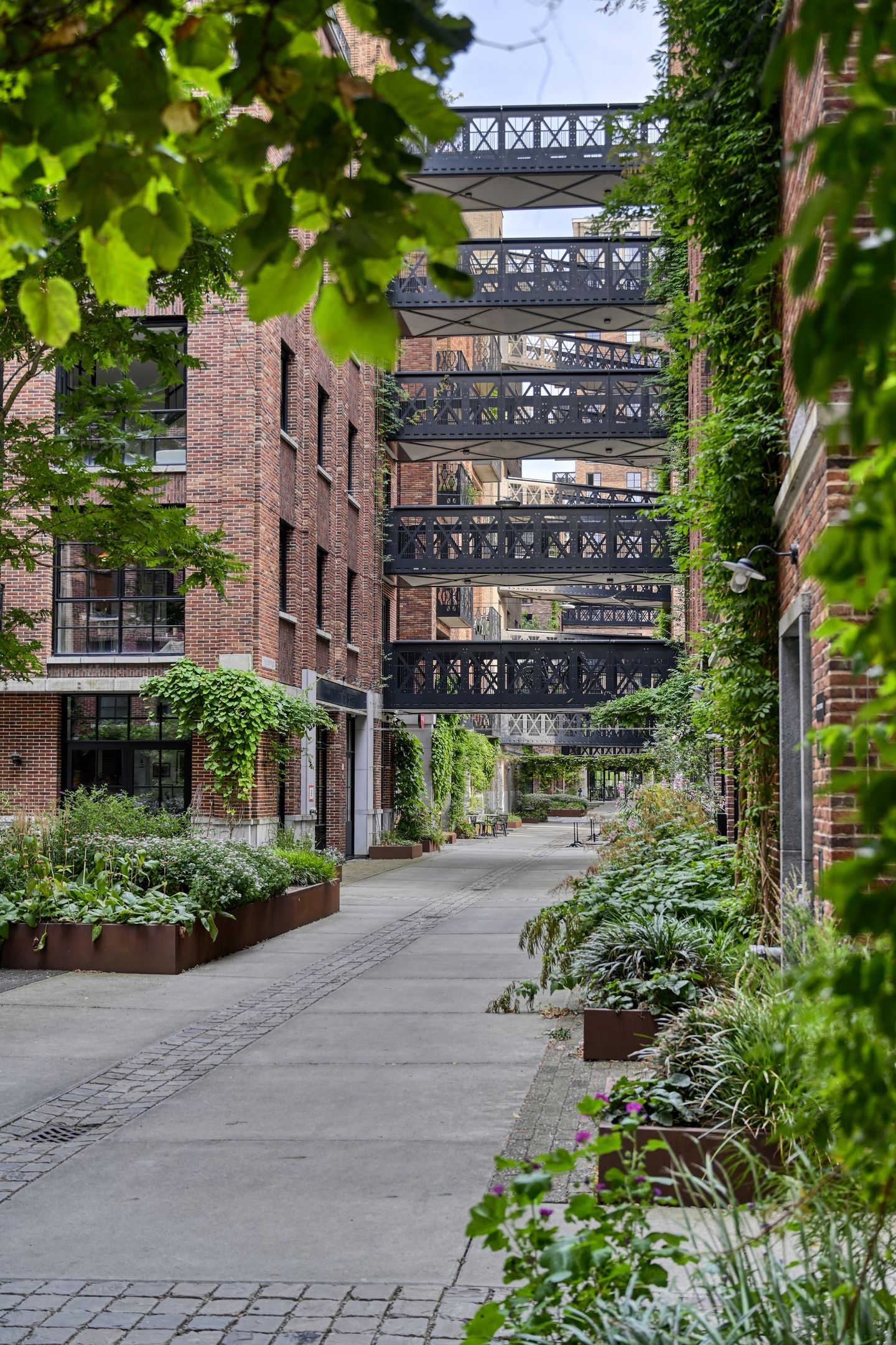 Photo 20 of Abraham Tuschinskistraat 72