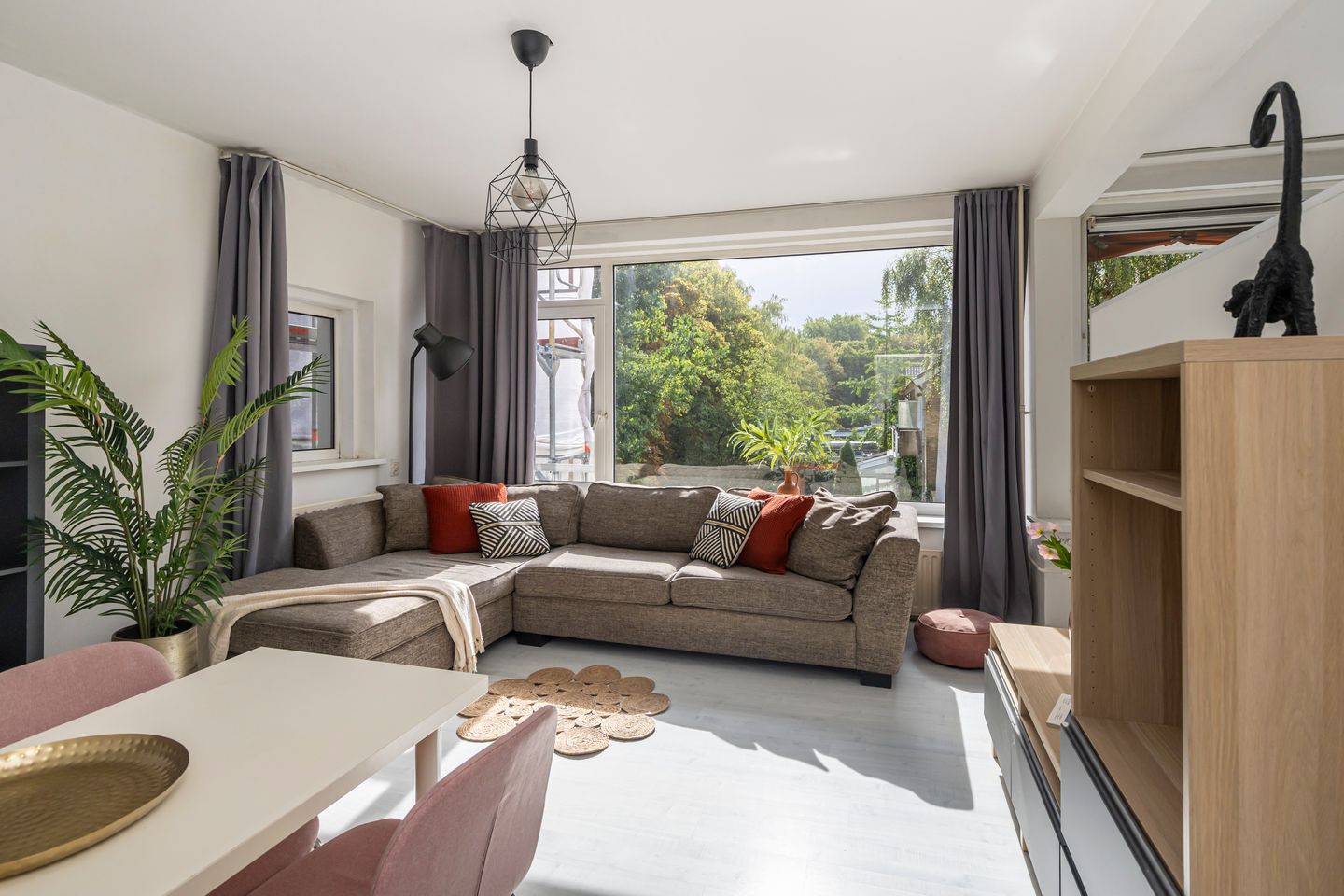 Foto 5 van Huis te Landelaan 15-F220