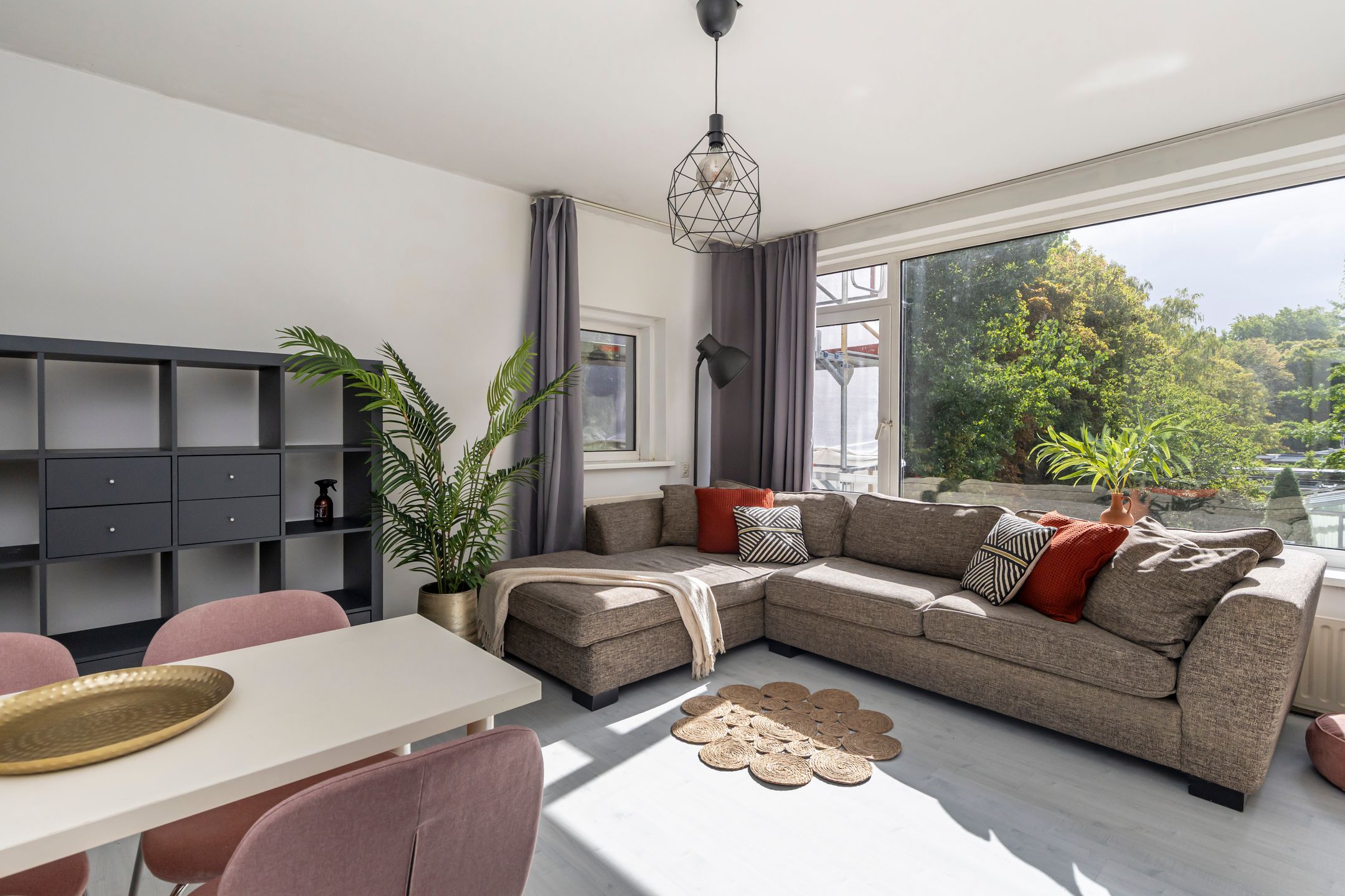 Foto 6 van Huis te Landelaan 15-F220