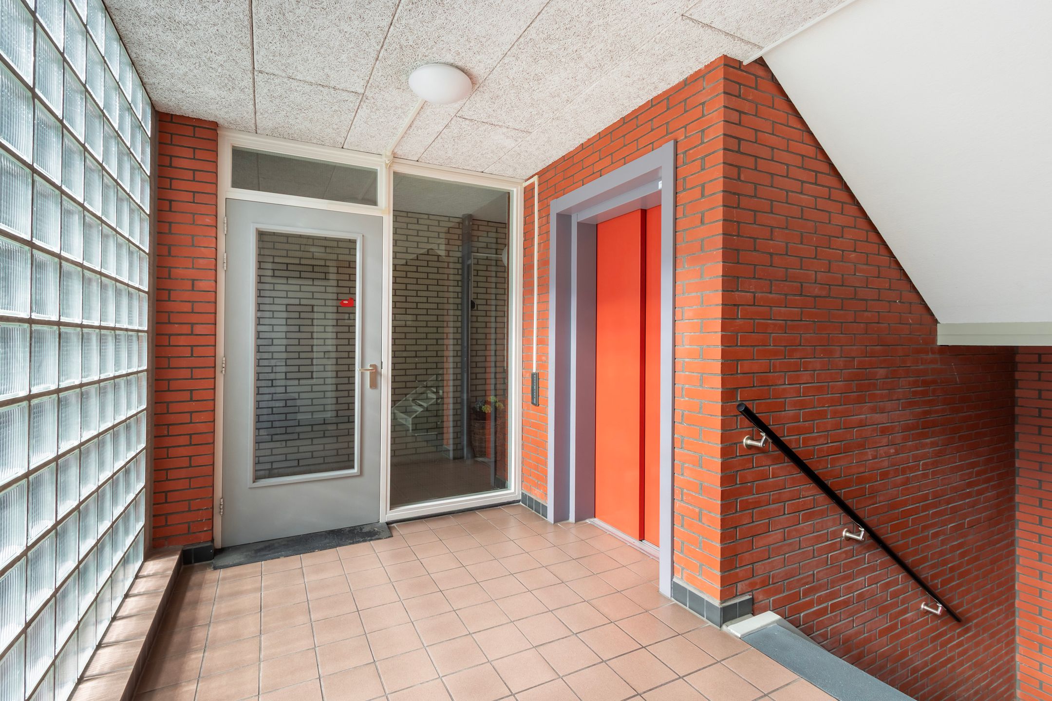 Photo 9 of Buiten Walevest 111