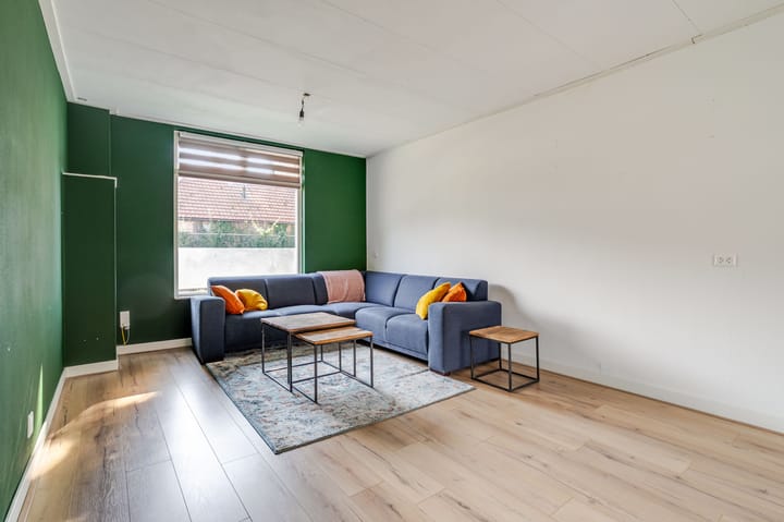 Hoekwoning te koop: Henk Höftenstraat 10, Almelo
