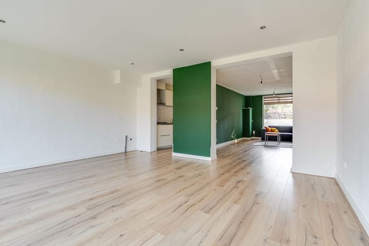 Hoekwoning te koop: Henk Höftenstraat 10, Almelo
