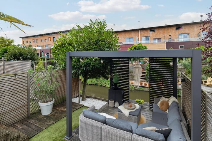 Tussenwoning te koop: Willy den Oudenstraat 23, Rotterdam