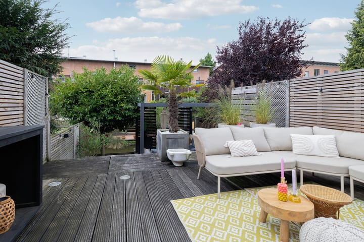 Tussenwoning te koop: Willy den Oudenstraat 23, Rotterdam