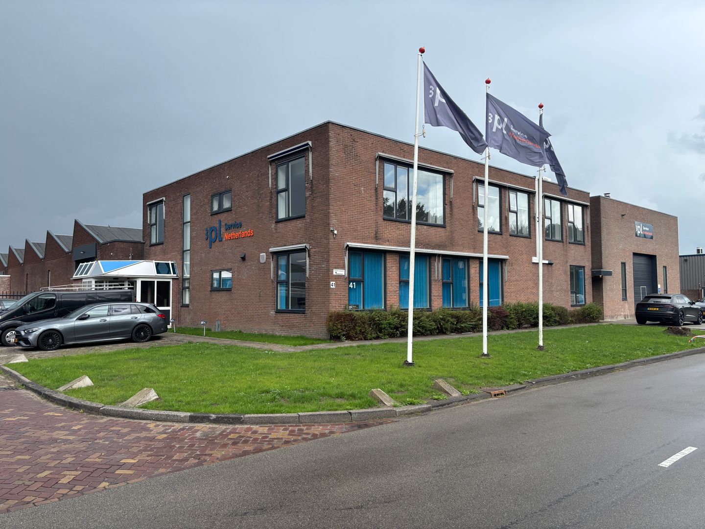 Bekijk foto 1 van Dr. A.F. Philipsweg 41