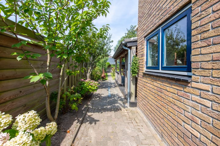 Twee-onder-één-kap te koop: Nieuweweg 44, Anna Paulowna