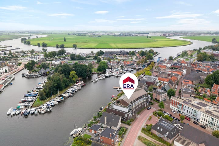 Photo 3 of Zomerdijk 8-C