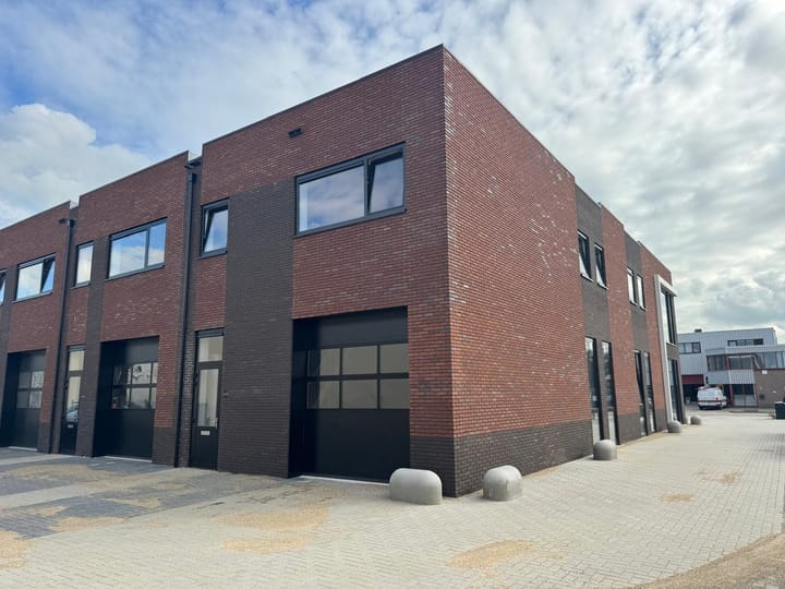 Lange Dreef 8-16, Vianen (UT)