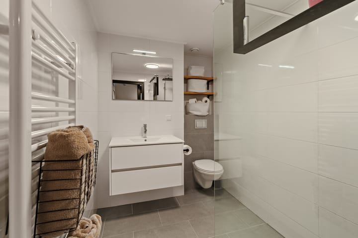 Tussenwoning te koop: Geelkruid 73, Rotterdam