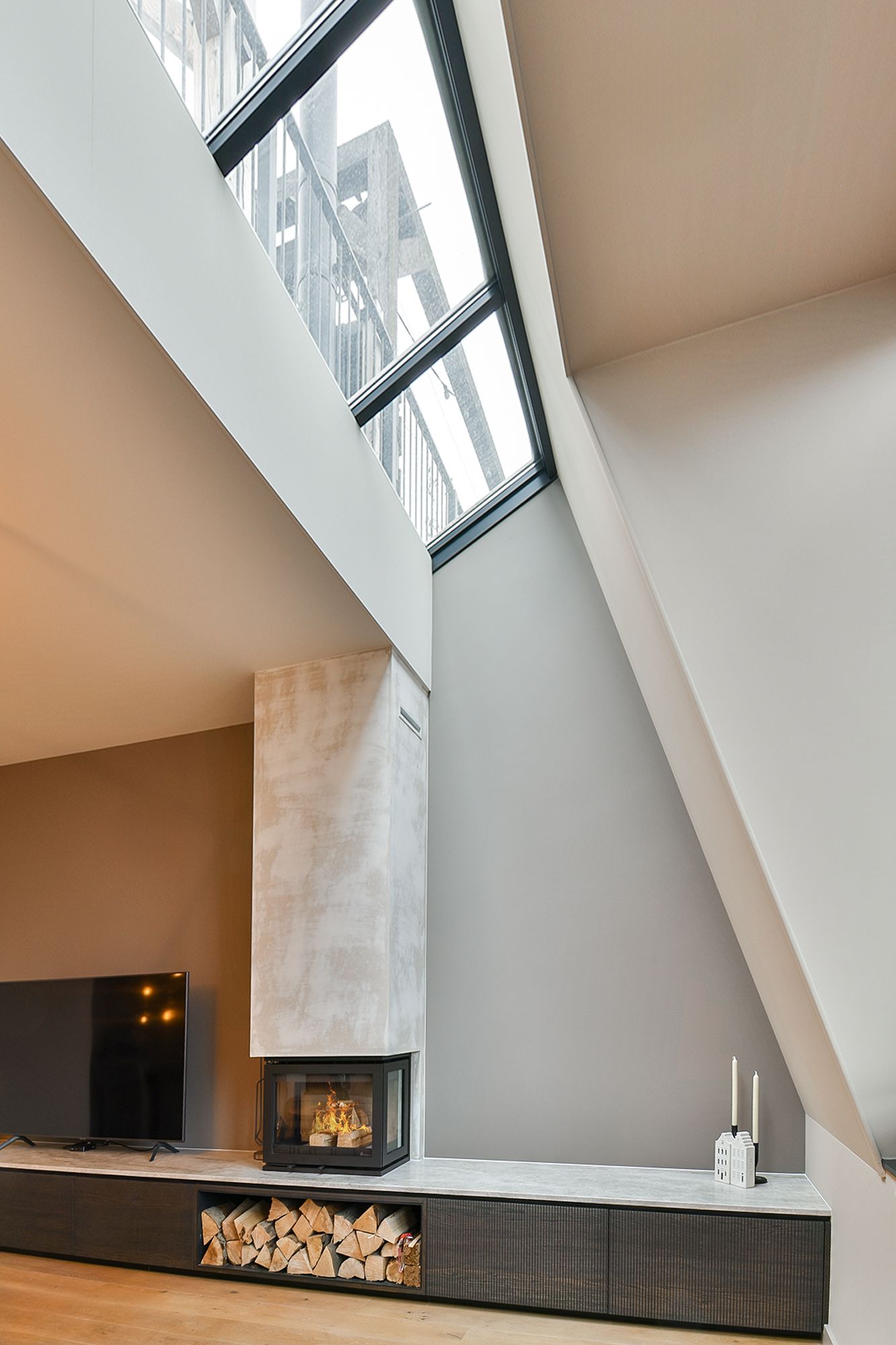 Photo 5 of Eerste Jan Steenstraat 8-E