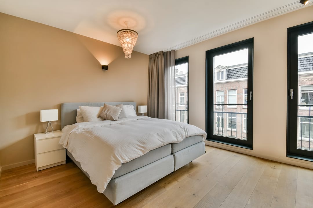 Photo 17 of Eerste Jan Steenstraat 8-E