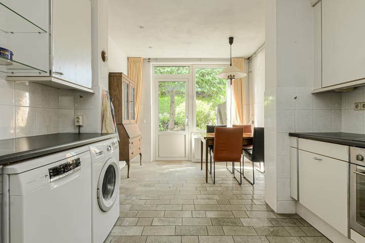 Twee-onder-één-kap te koop: Schoutenveld 12, Oosterhout (Nb)