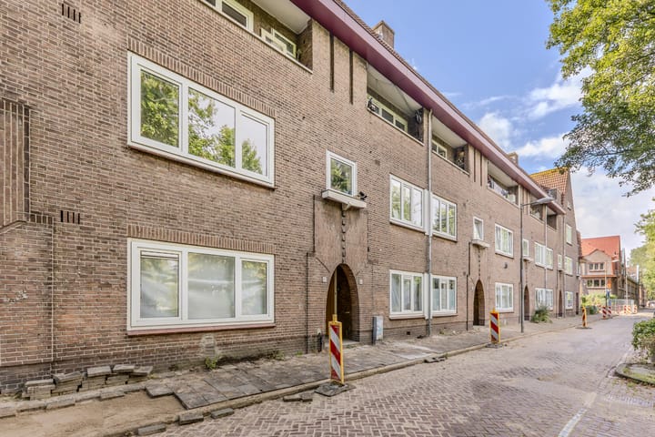Foto 4 van Adelaarsweg 84-H