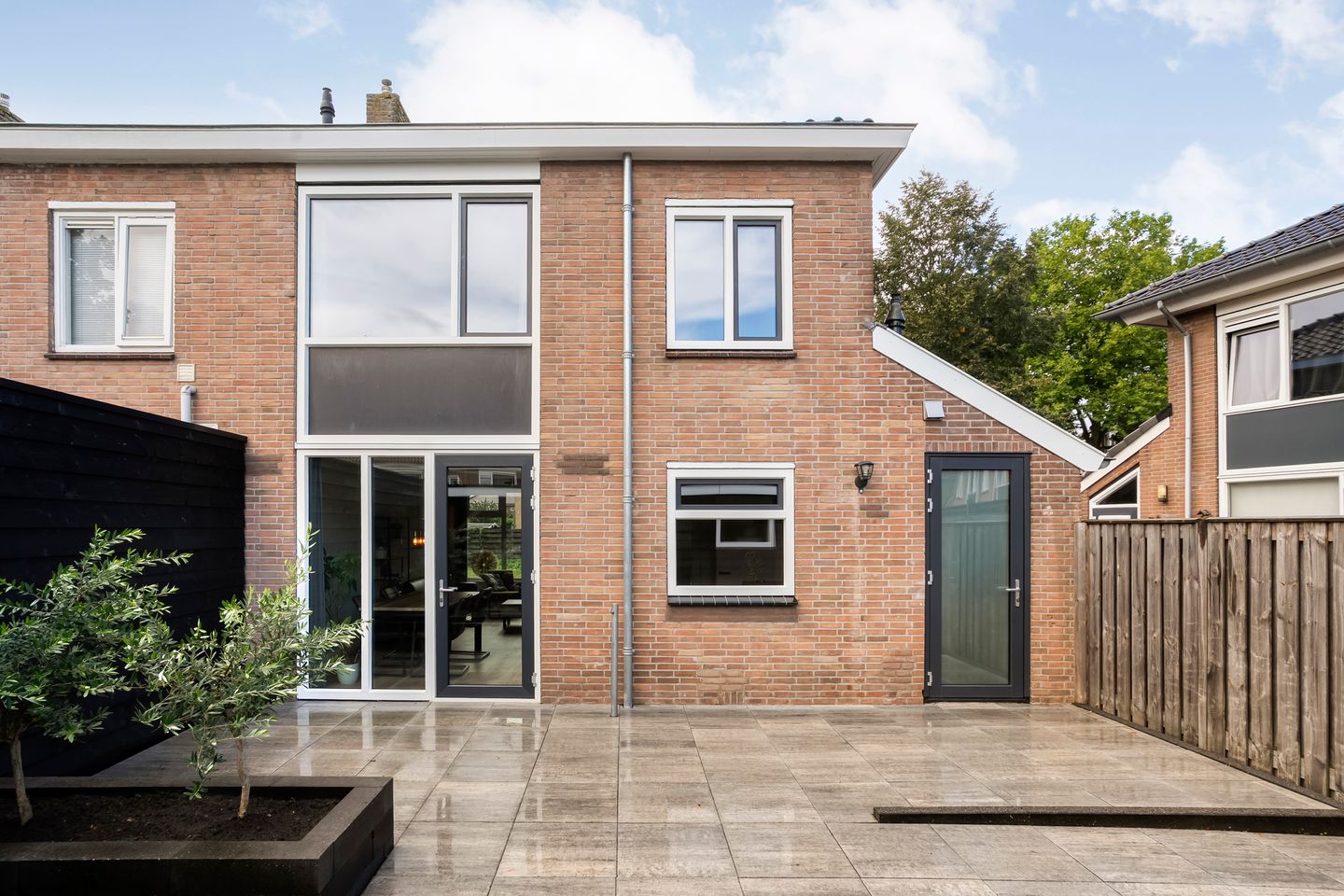 Photo 29 of Heinsiusstraat 144