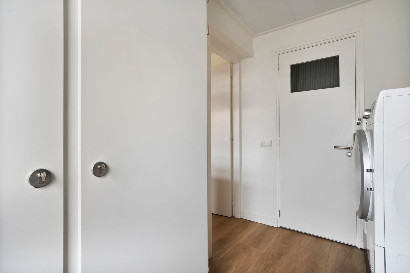 Photo 14 of Heinsiusstraat 144
