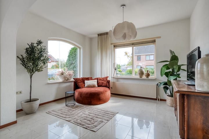 Vrijstaande woning te koop: Esdoorn 6, Heino