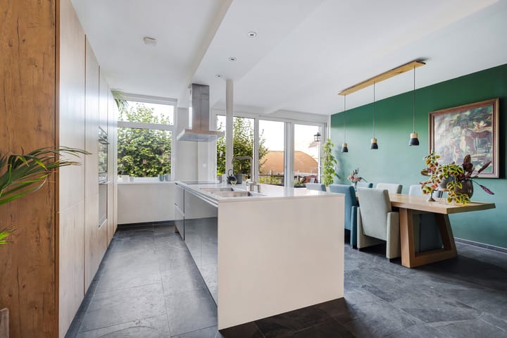 Tussenwoning te koop: Lisbloemstraat 68, Rotterdam