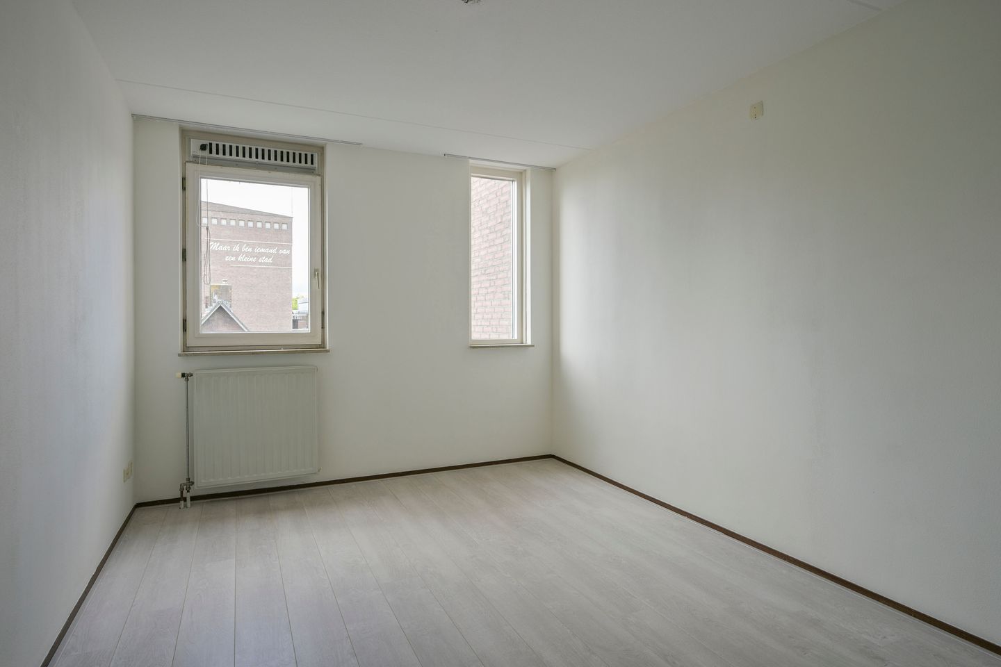 Photo 5 of Wilhelminastraat 16-26