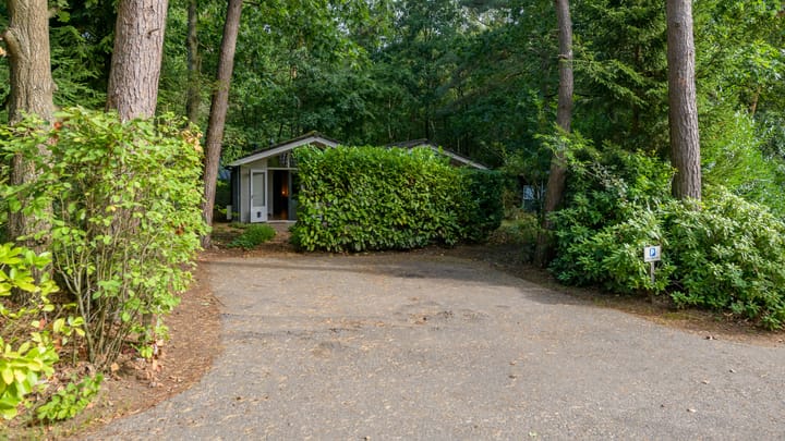 Twee-onder-één-kap te koop: Hoge Bergweg 16-975, Beekbergen