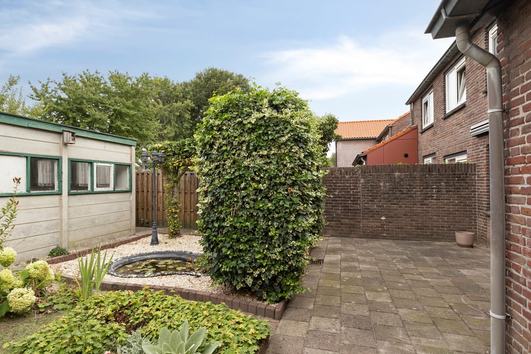 Photo 32 of Burgemeester van Poppelstraat 103