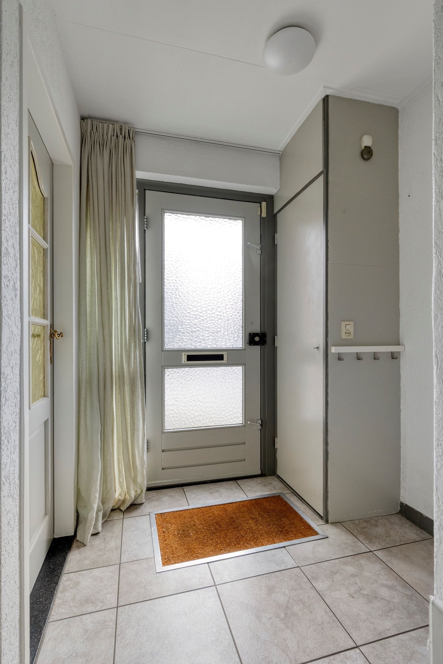Photo 10 of Burgemeester van Poppelstraat 103
