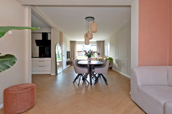 Tussenwoning te koop: Westrupstraat 4, Assen