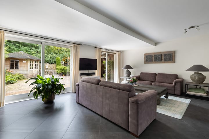 Tussenwoning te koop: Bitterland 13, Nijkerk