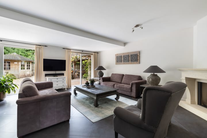 Tussenwoning te koop: Bitterland 13, Nijkerk