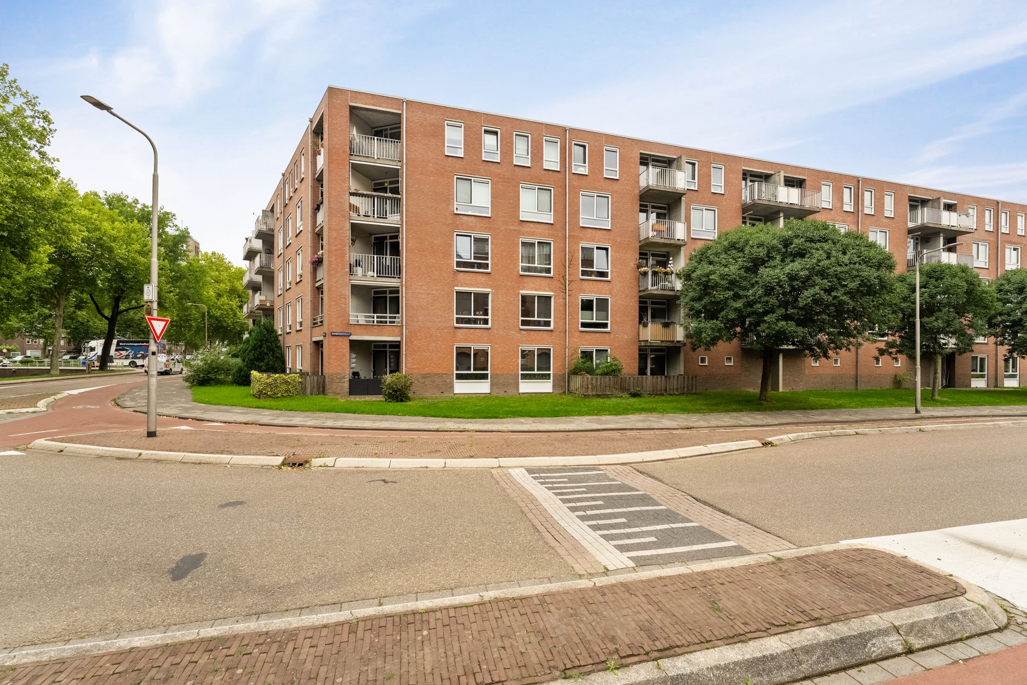 Photo 39 of Staalstraat 158
