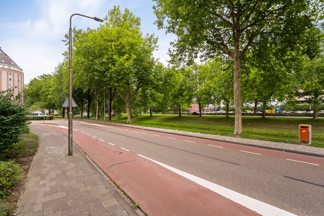Photo 8 of Staalstraat 158